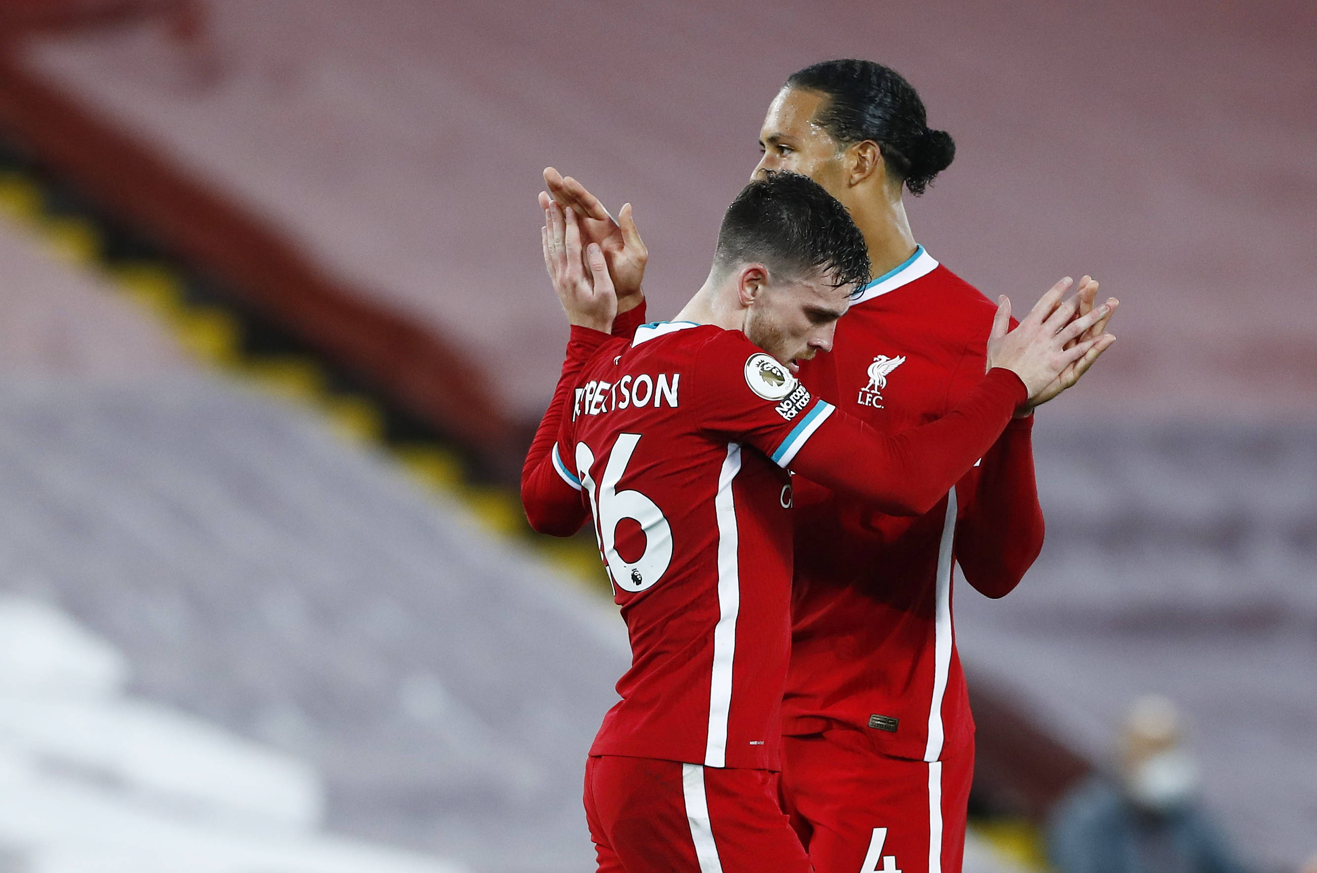 阿莱恩被外 阿莱恩被外